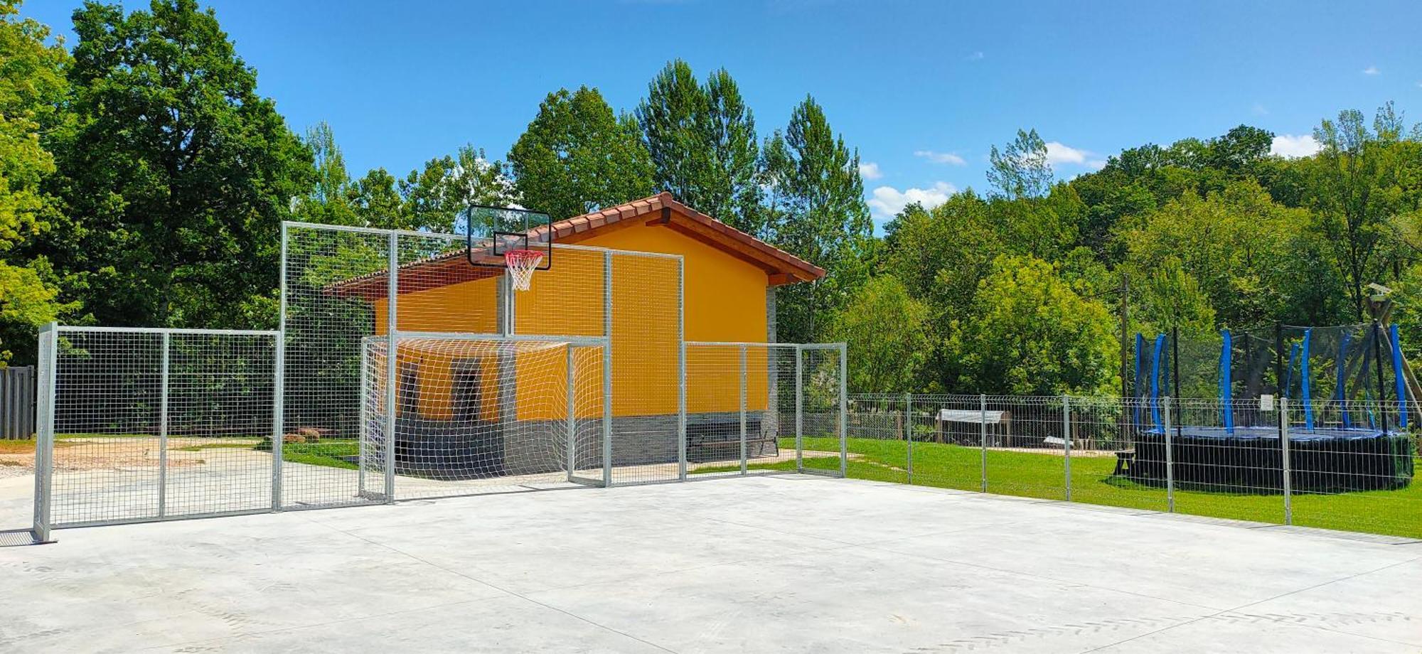 Apartamentos El Castaneu Corao Exteriör bild